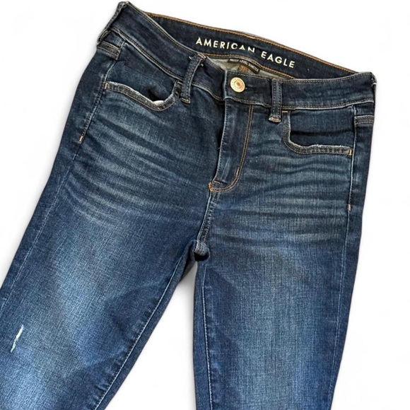 American Eagle Women’s Size 4 Short Skinny Distressed Blue Jeans - Picture 4 of 7